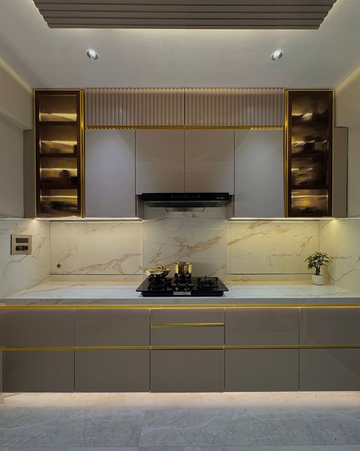 مطبخ أمريكي بتشطيبات خشبية